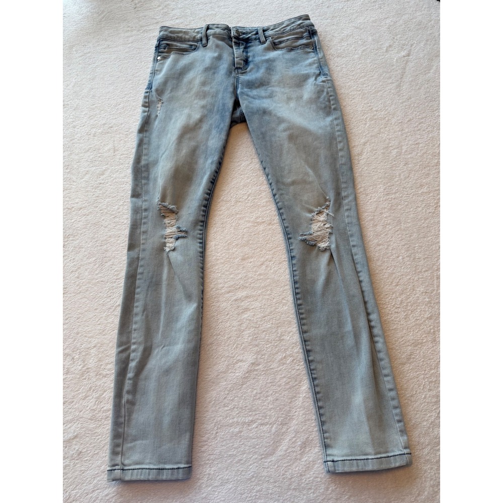 Bebe Light Cloud Wash Distressed Skinny Jeans Size 29 Ripped Knee Stretch Denim